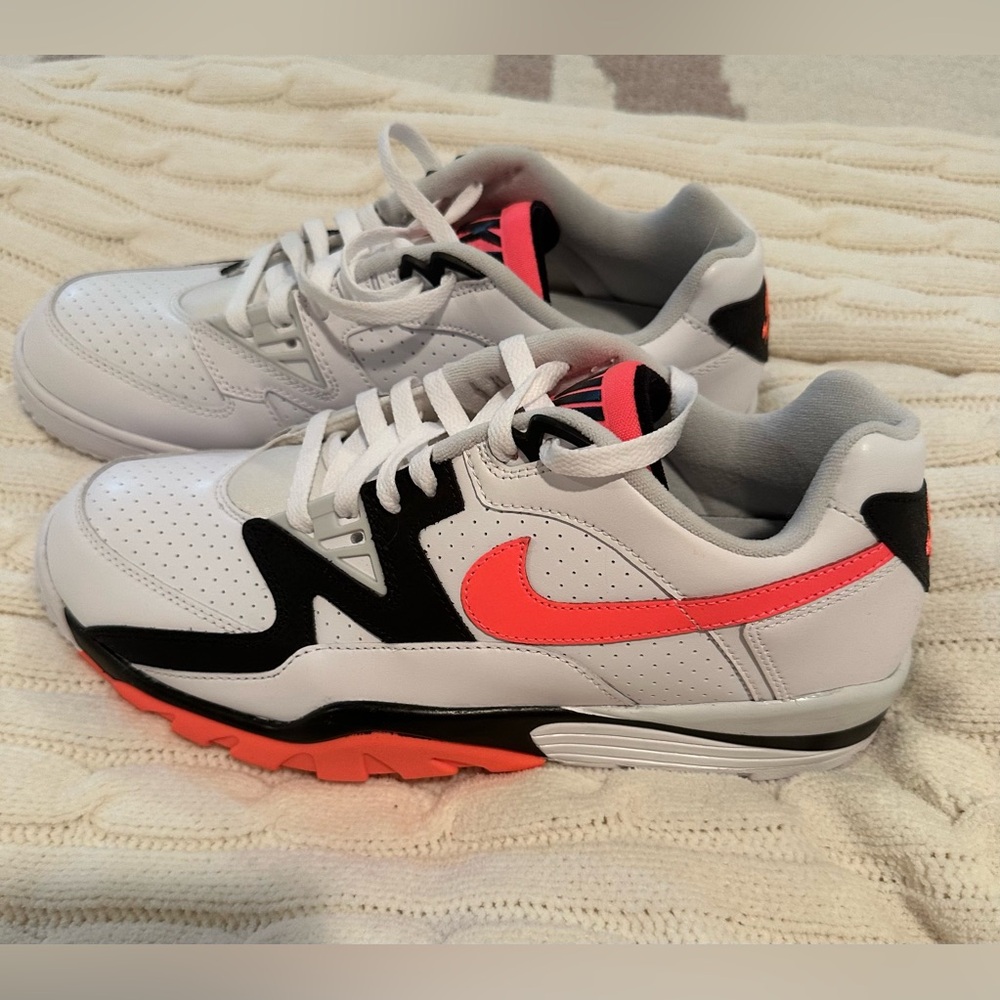 Nike Air Cross Trainer 3 Low- orange
